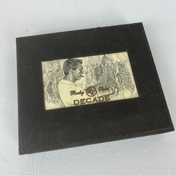 Up-cycled vintage wooden Cigar box-RP-Decade - Picture 2 of 9